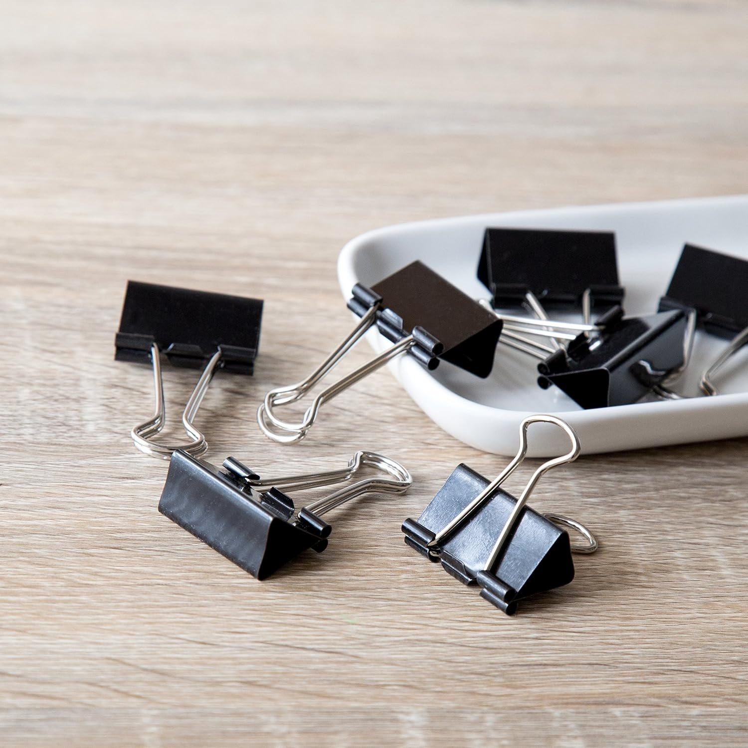 image:imageU Brands Binder Clips Medium 114 Width 12 Paper Holding Capacity Black and Silver Steel 96CountMedium